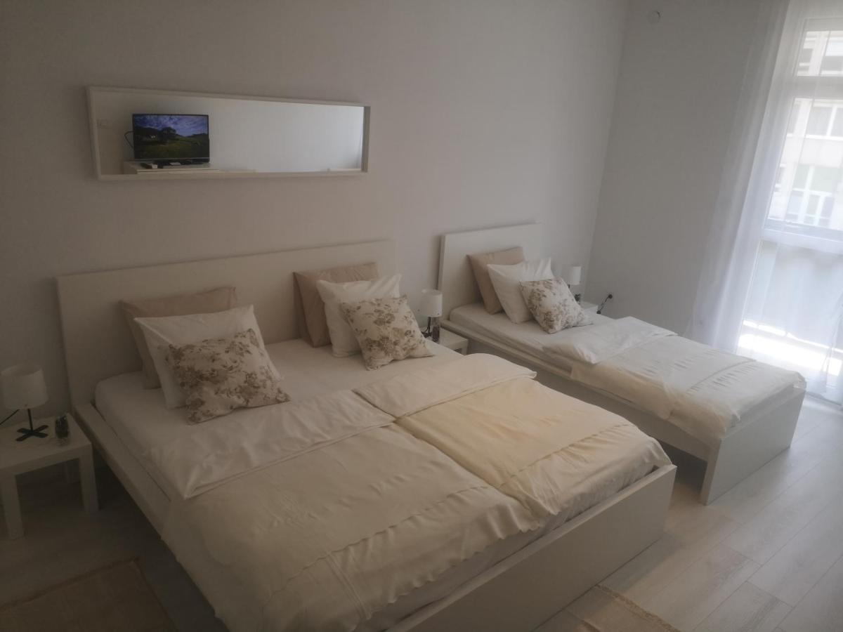 Eliza Apartment